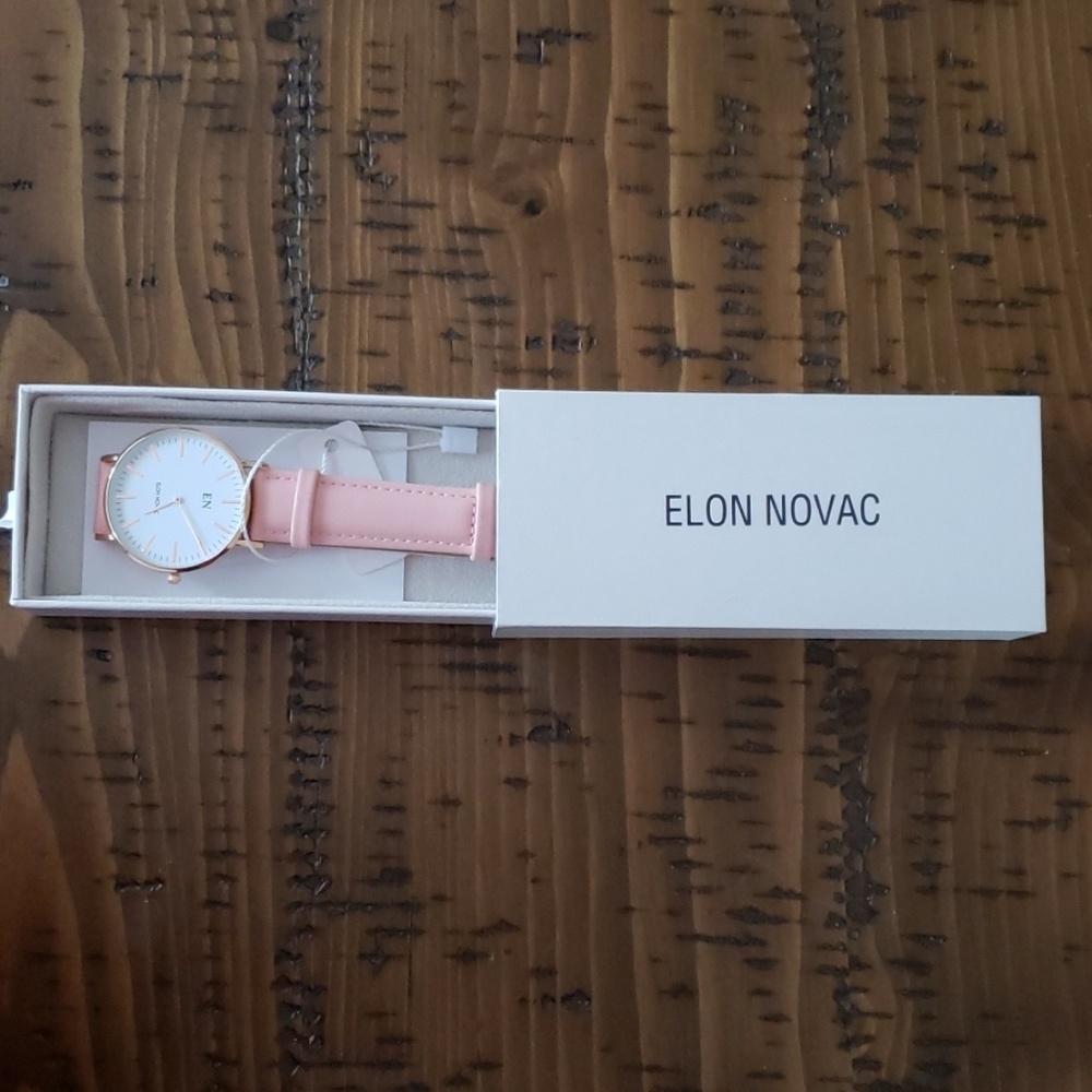 Elon Novac Watch